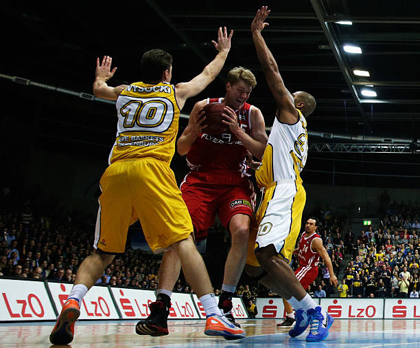 和关键时刻 和关键时刻