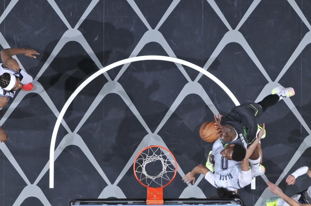 空位或准空 空位或准空